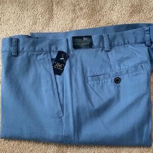 BROOKS BROS. MEDIUM BLUE MENS PANTS W38 / L32
